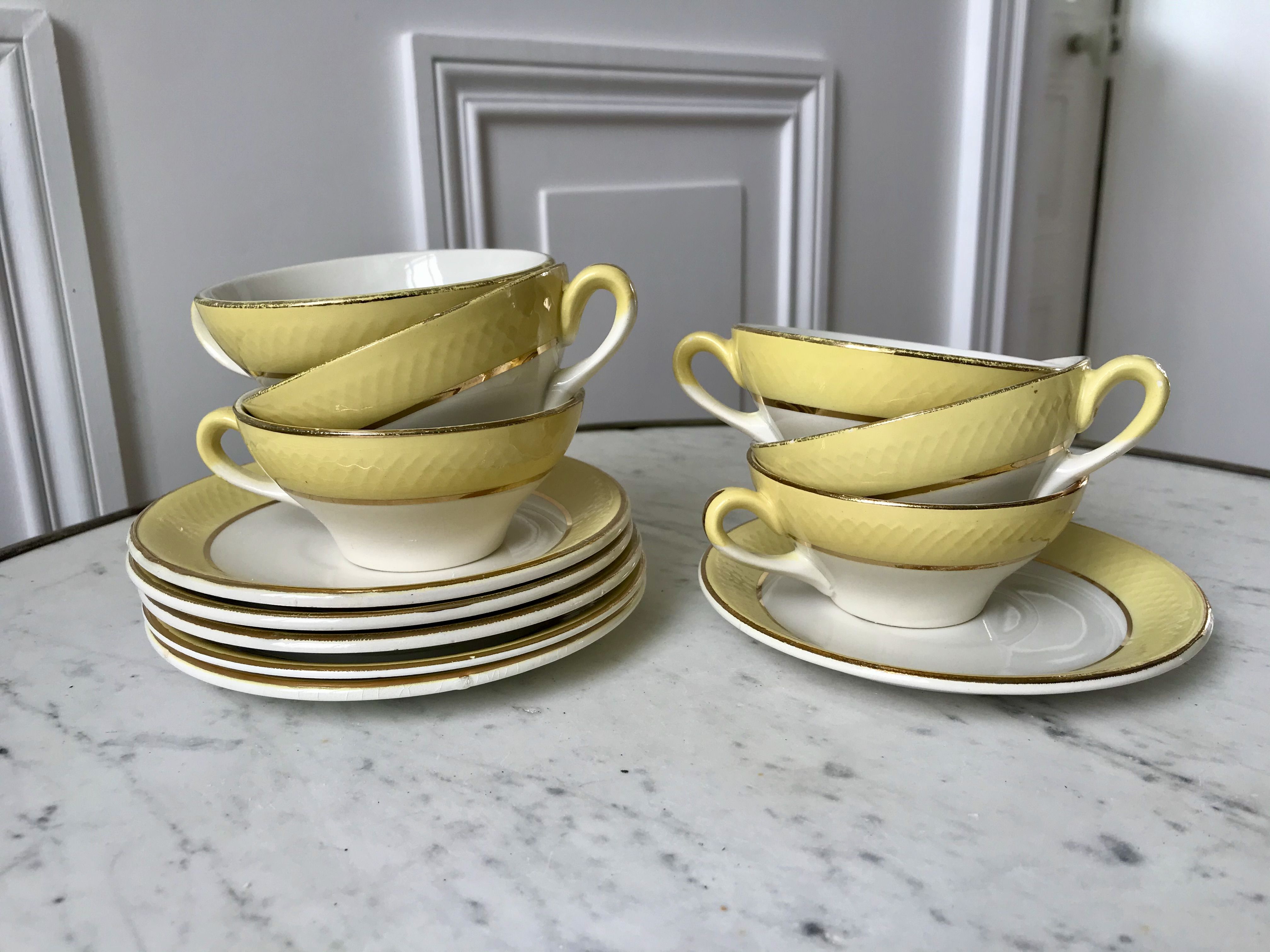 Set of 6 cups and textured yellow sub-cups digoin sarreguemines 50s