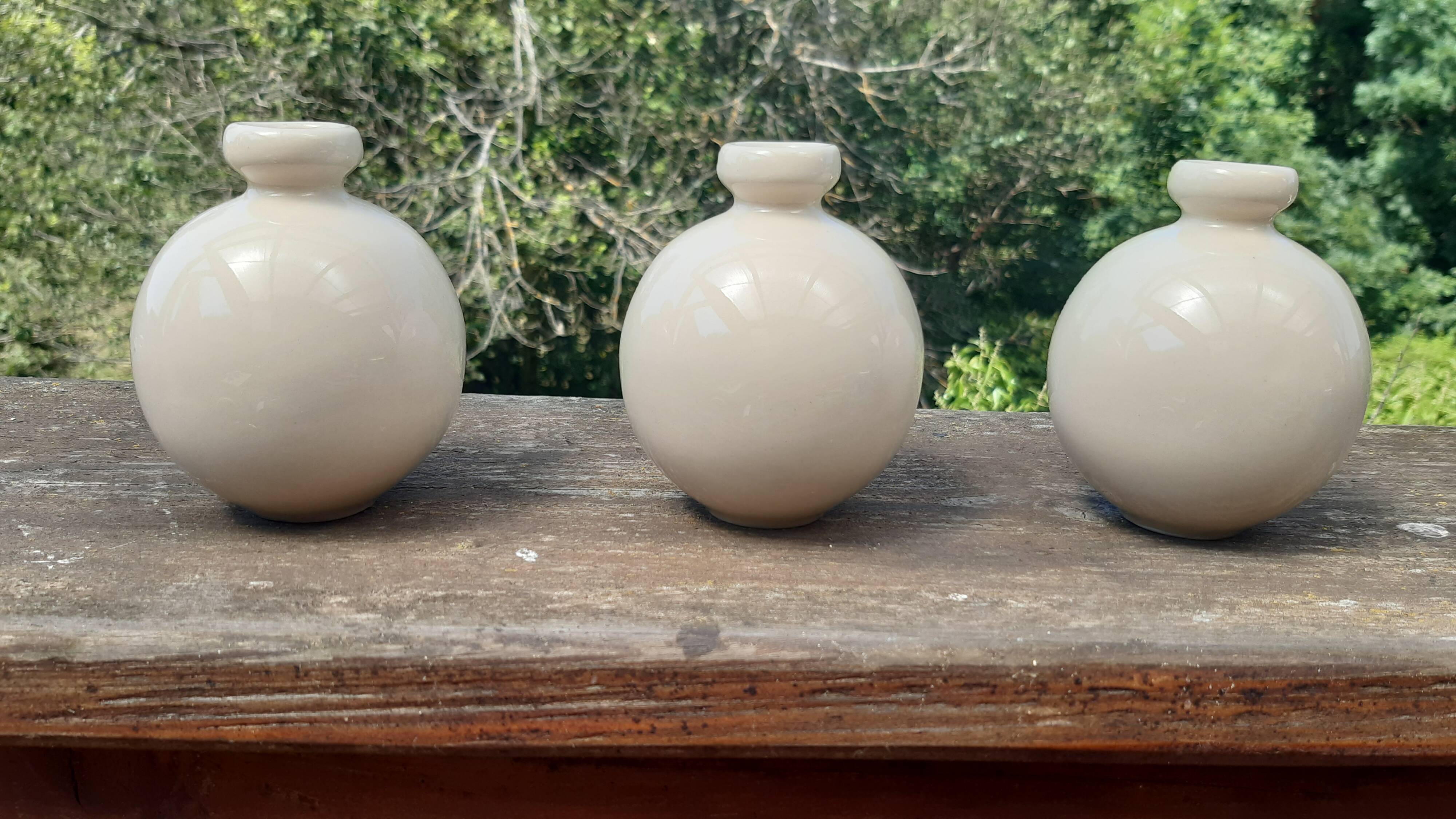Lot de 3 vases boules faïence de Villenauxe
