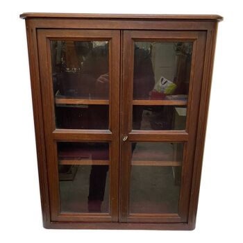 Stained wood showcase with 2 glass doors