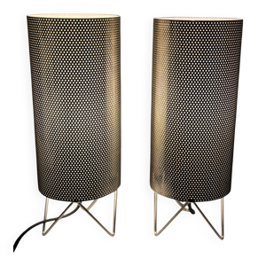 2 lampes Gubi Pedrera