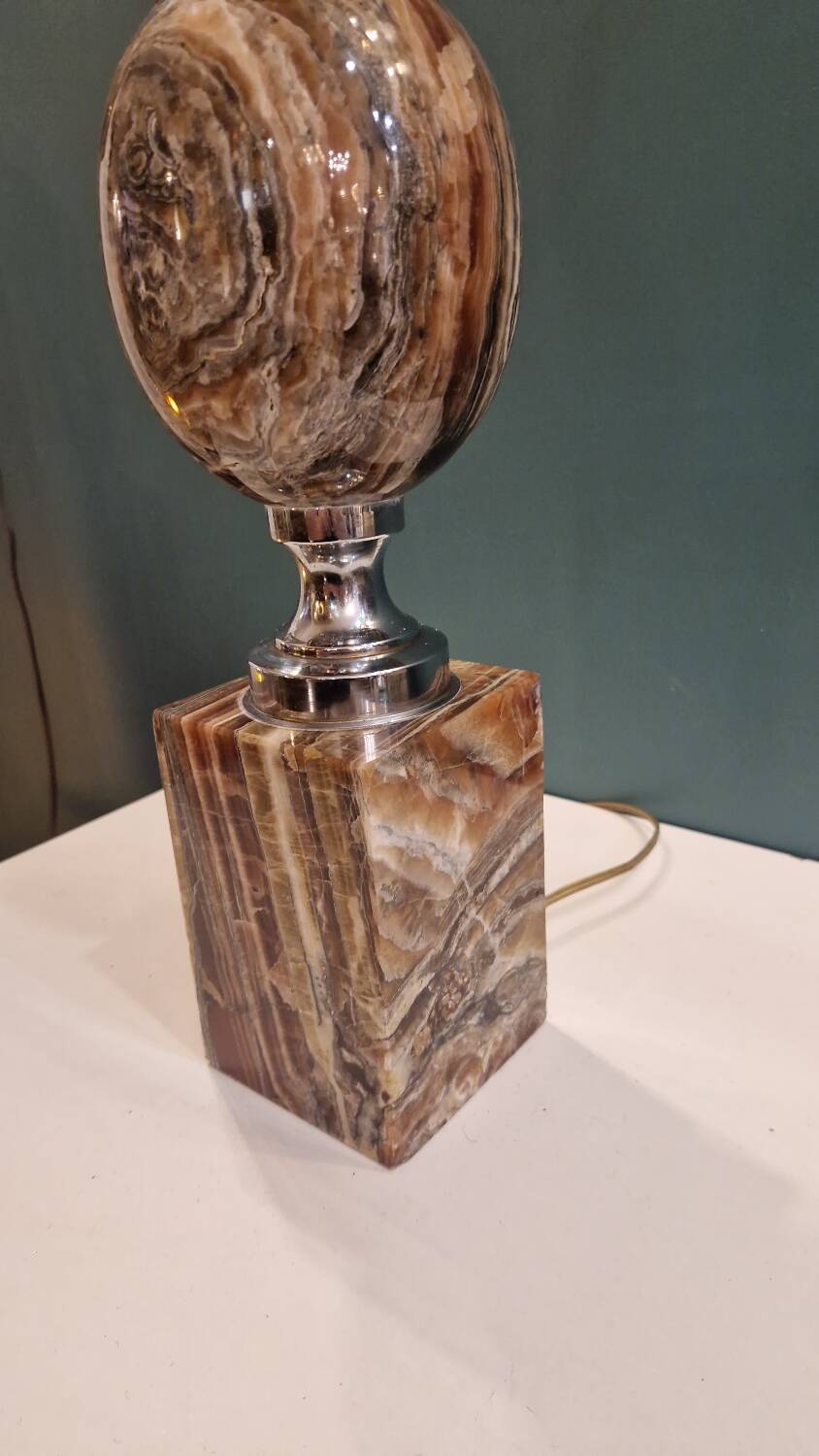 Large marble and chrome metal table lamp base from the 70s