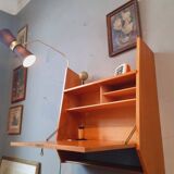 Wall-mounted oak desk from the 1950s.