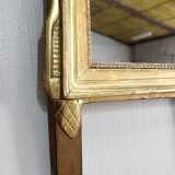 Miroir en bois doré, style Louis XVl, début XXe