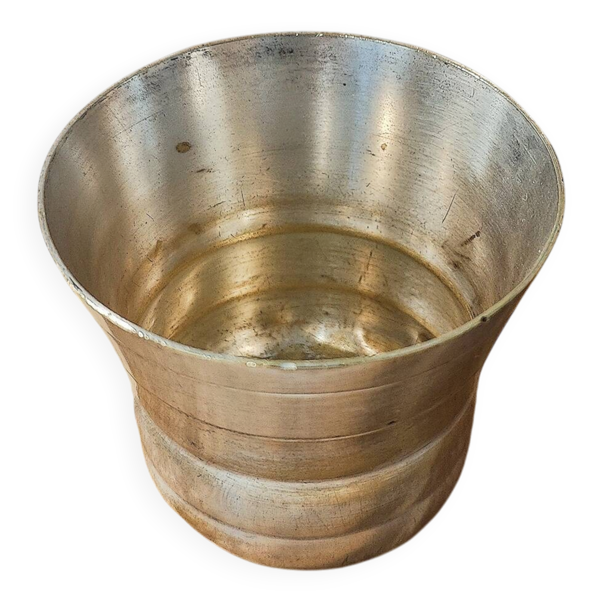 Antique timbale in silvered metal