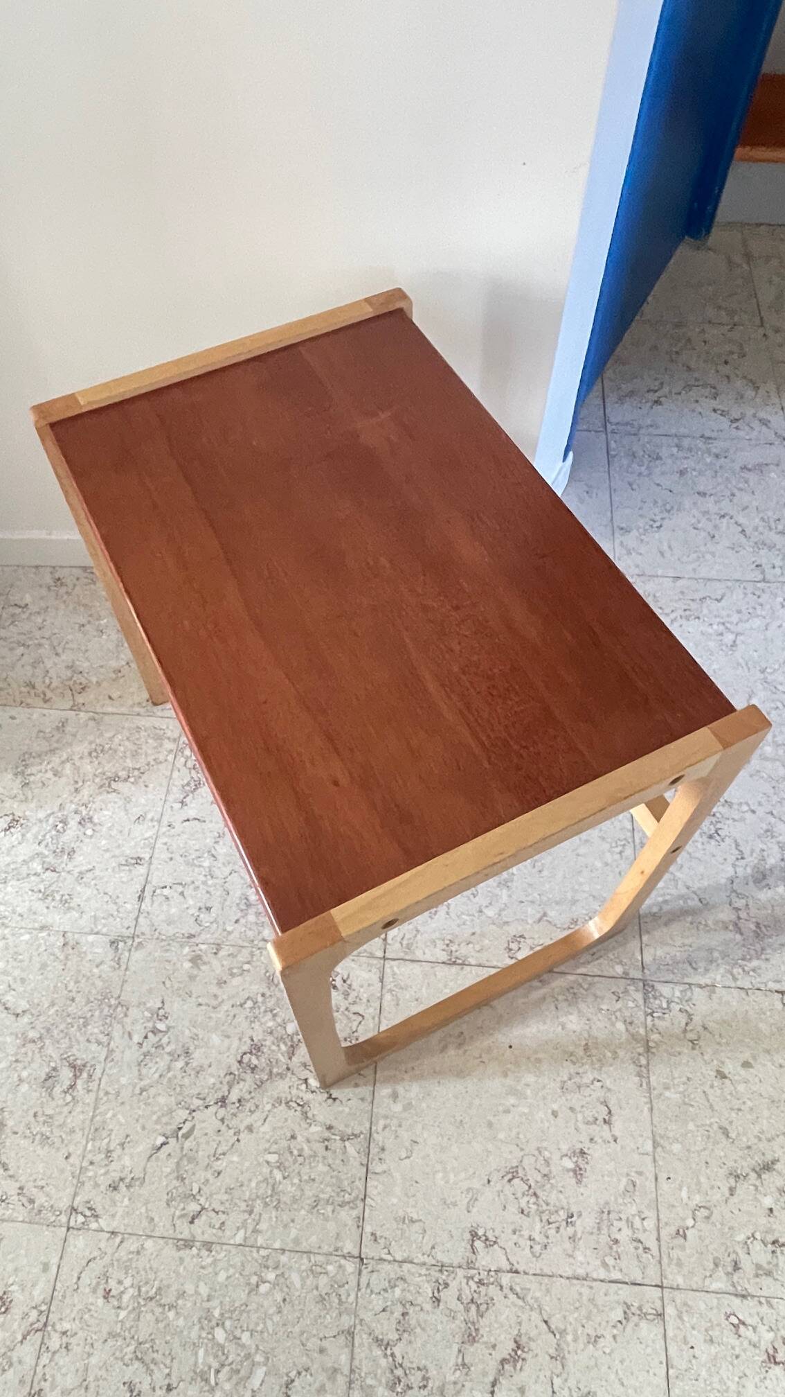 Table basse bois exotique vintage