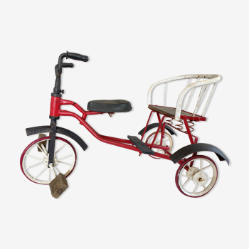 Old two-seater tricycle