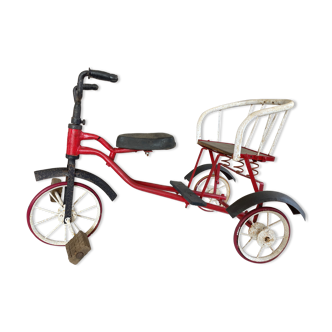 Old two-seater tricycle