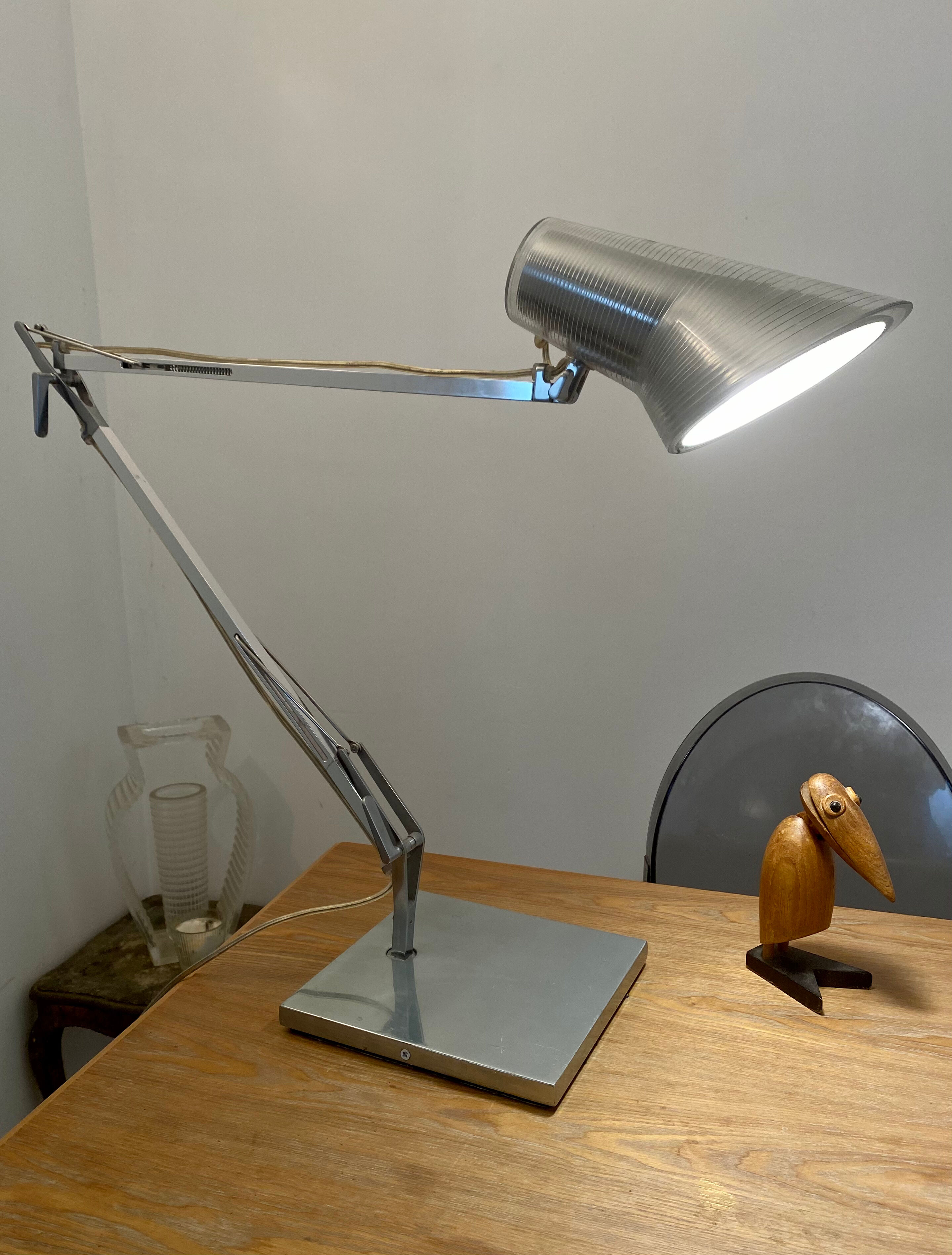 Kelvin T Flos design Antonio Citterio chrome aluminium desk lamp