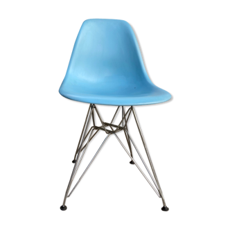 "plastic chair" by Charles & Ray Eames