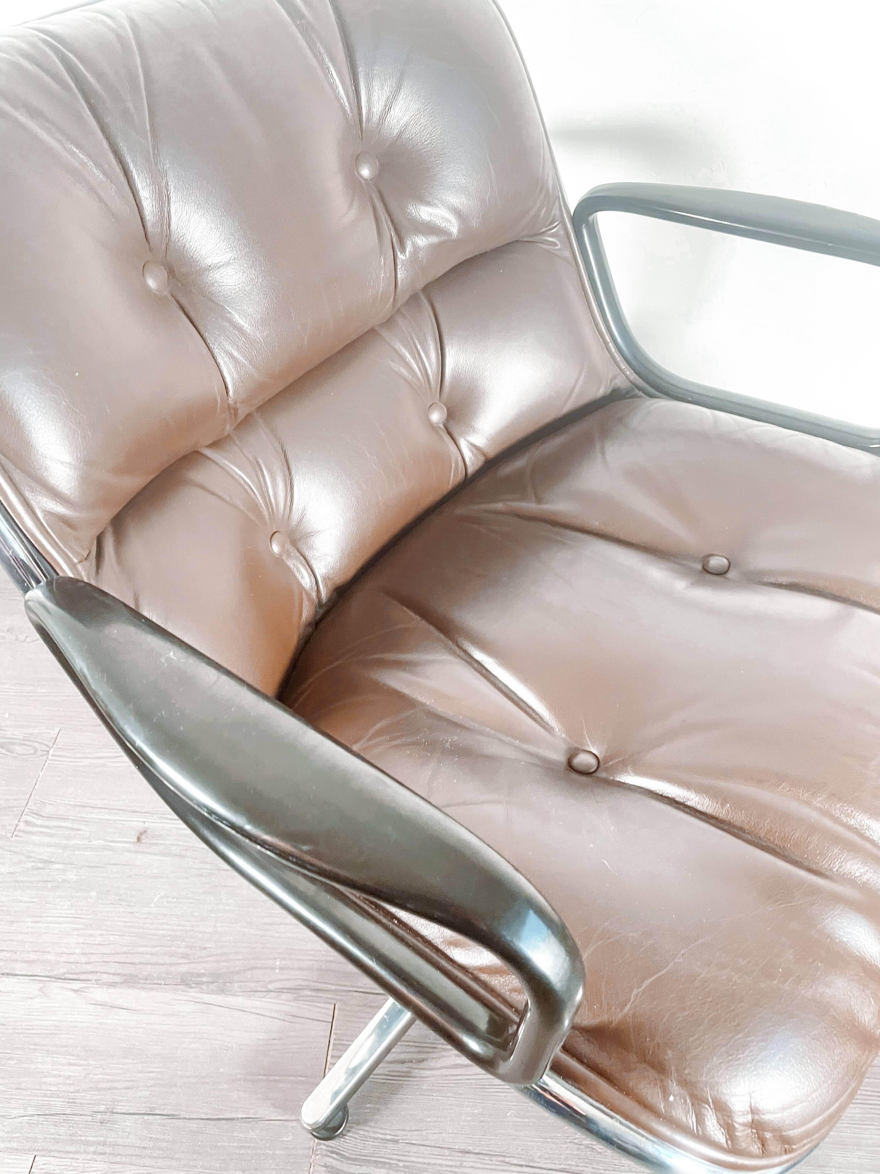 Charles Pollock KNOLL armchair