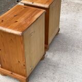 Pair of English bedside tables in solid pine wood