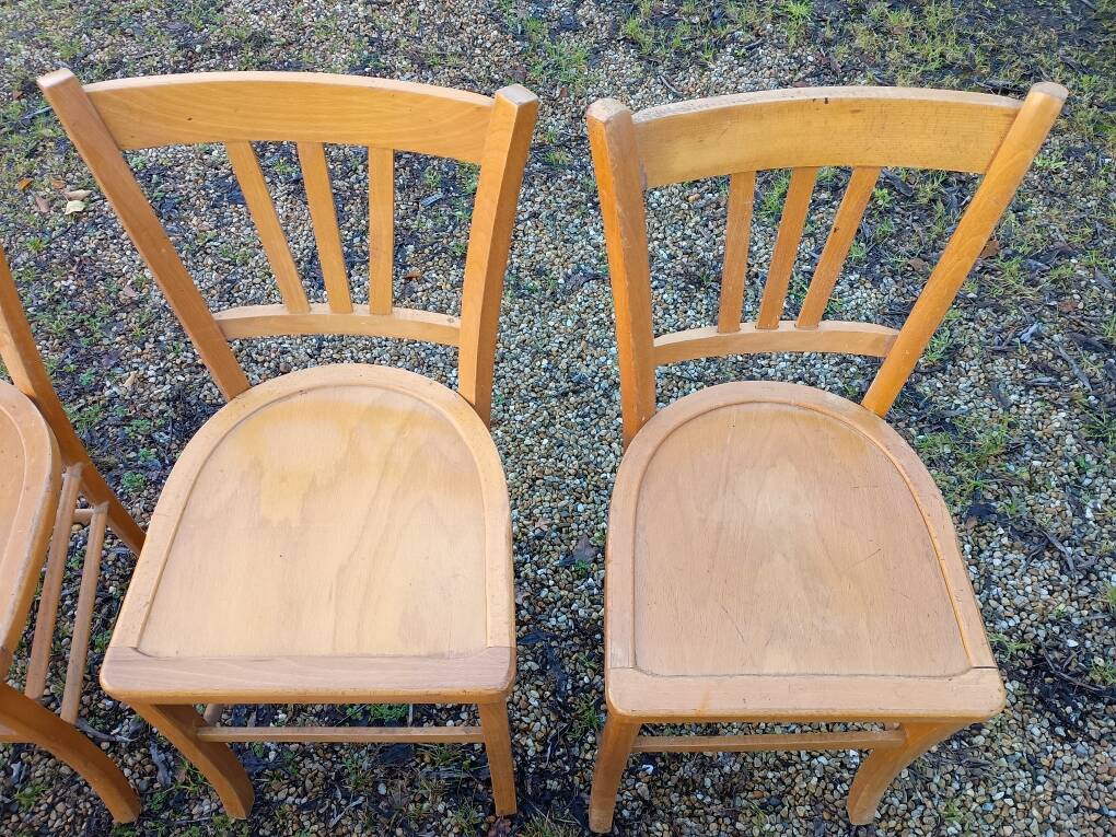Ensemble de 10 chaises bistrot années 1950-60 vintage
