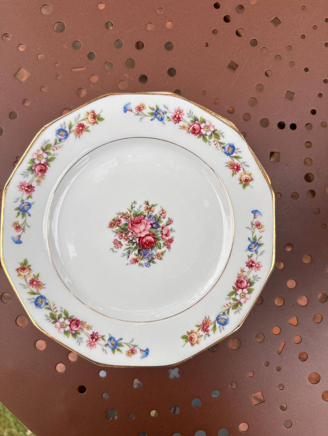 set of 6 Vintage Dessert Plates S.I.P France with Floral Decoration