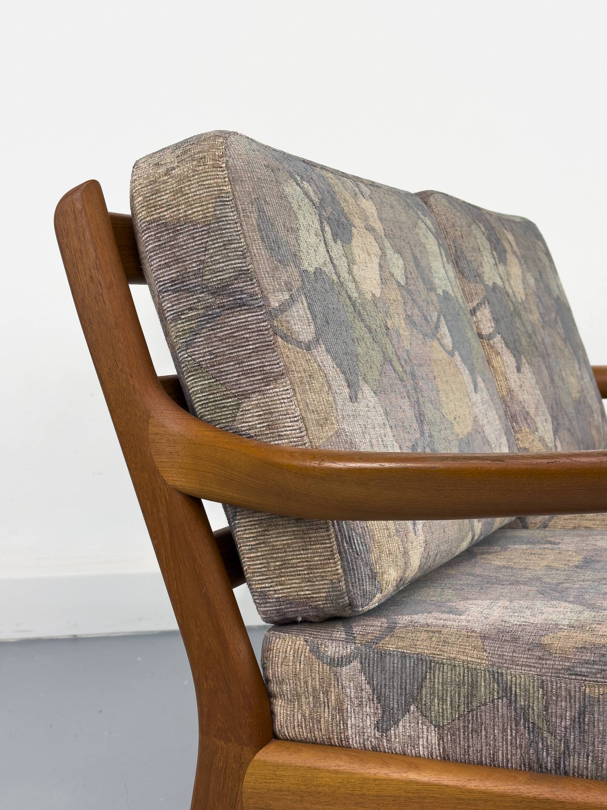 Canapé deux places vintage Senator en teck par L. Olsen, années 1970