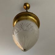 Suspension vintage en verre ciselé et laiton