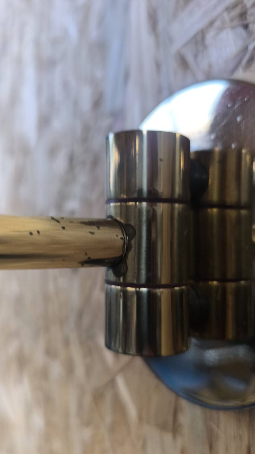 Pair of wall lights, reading light in gilded brass