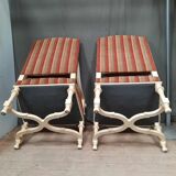 Paire de fauteuils style regence