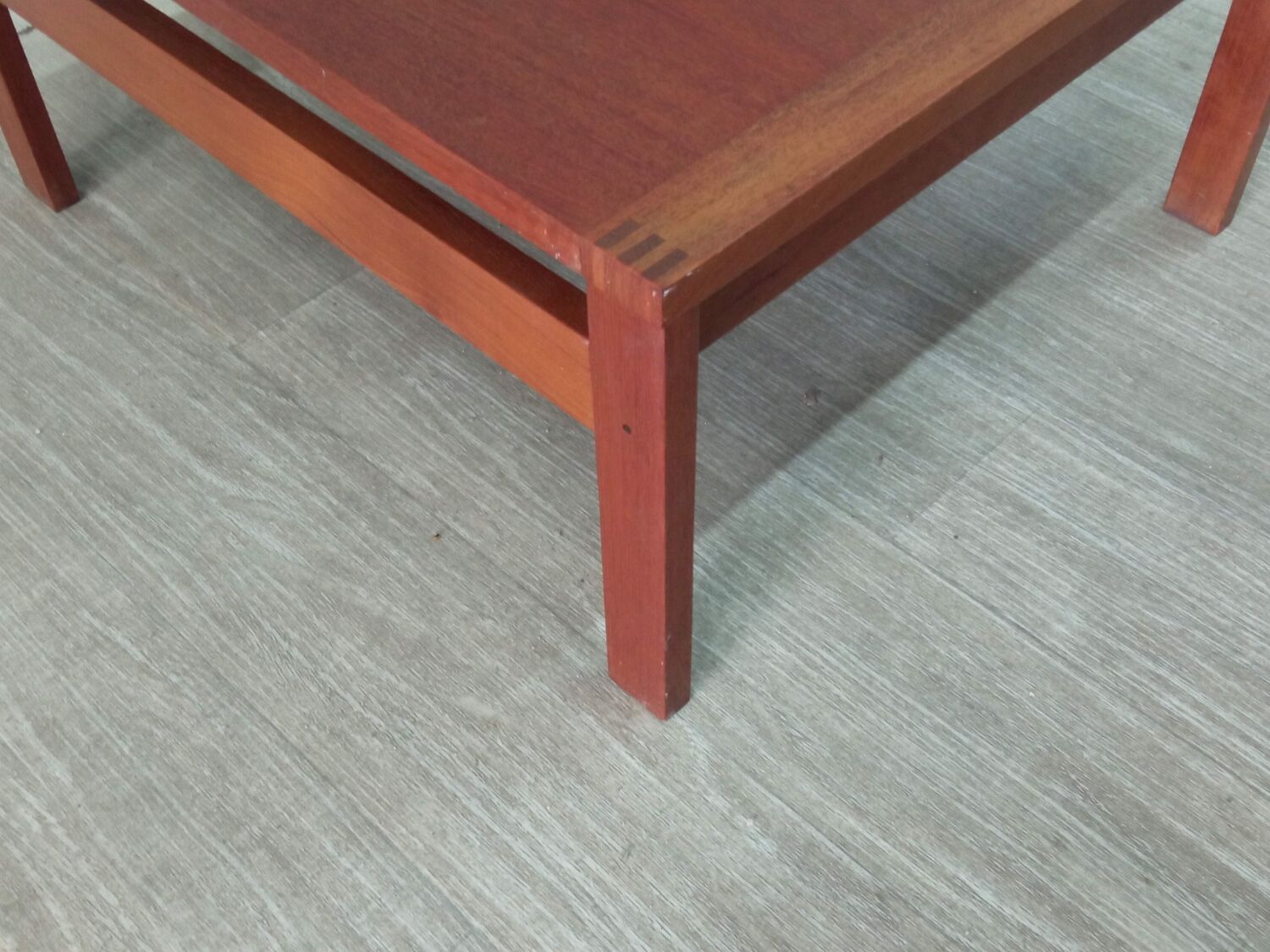 Olé Gjerlov Knudsen coffee table for France & sound