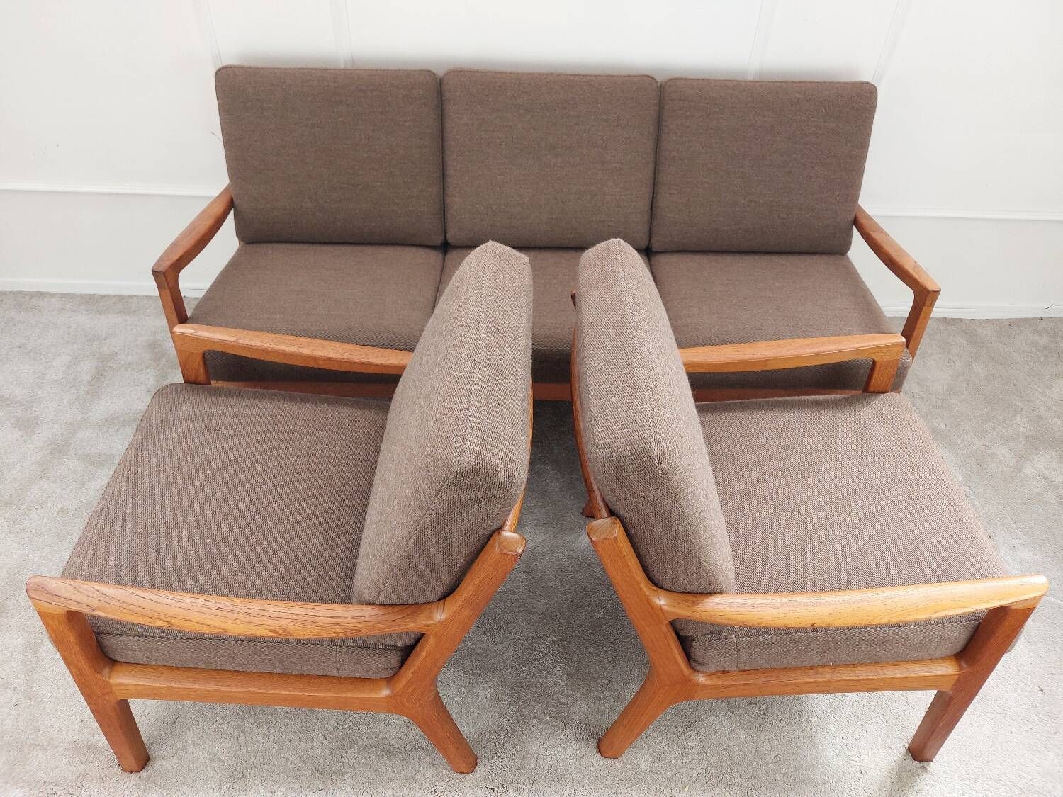 Set of 3 seats and 2 Senator armchairs by Ole Wanscher for Poul Jep