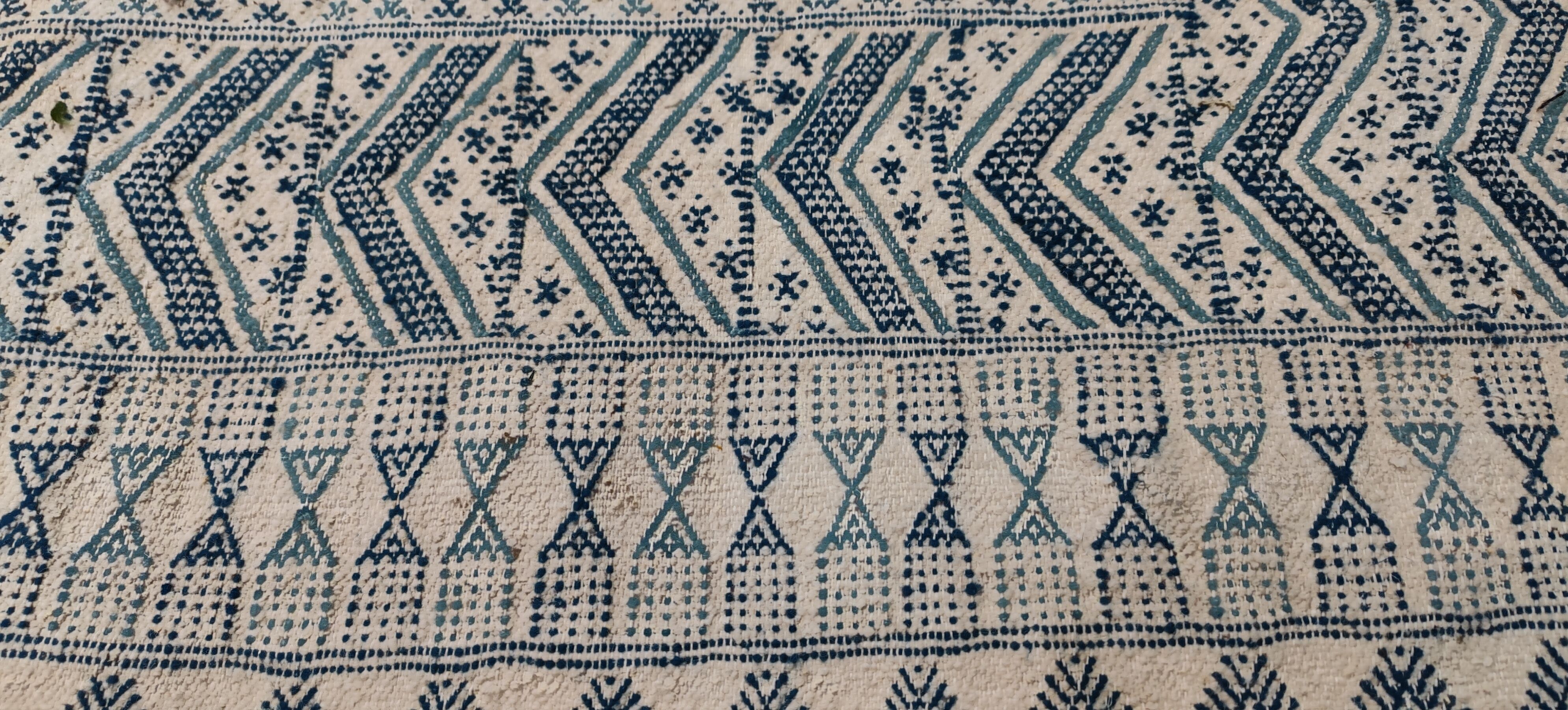 Traditional white and blue margoum carpet woven hands in pure wool