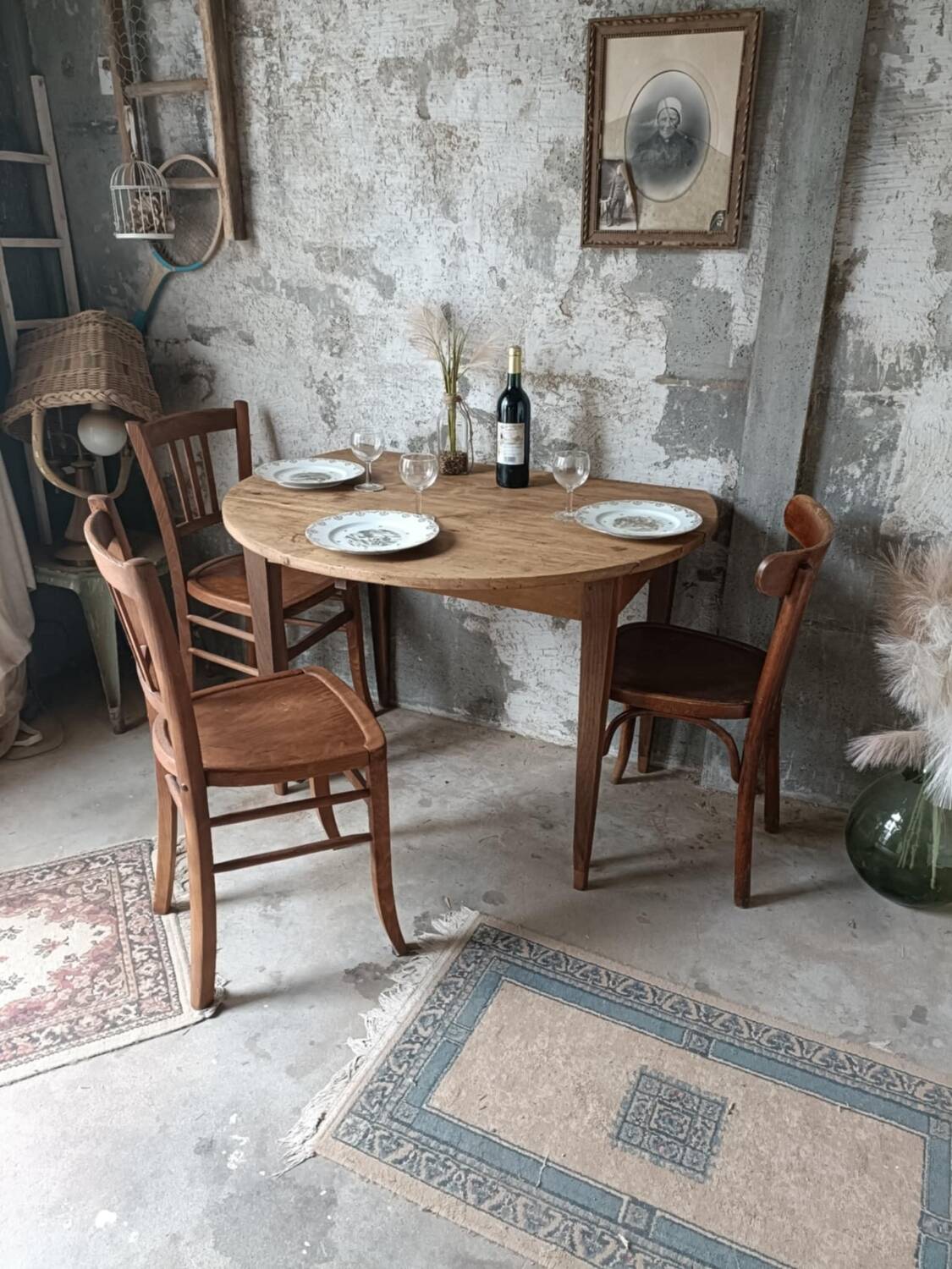 Farmhouse table