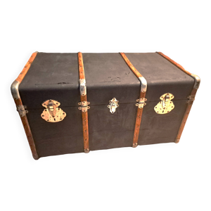 Malle de voyage ancienne