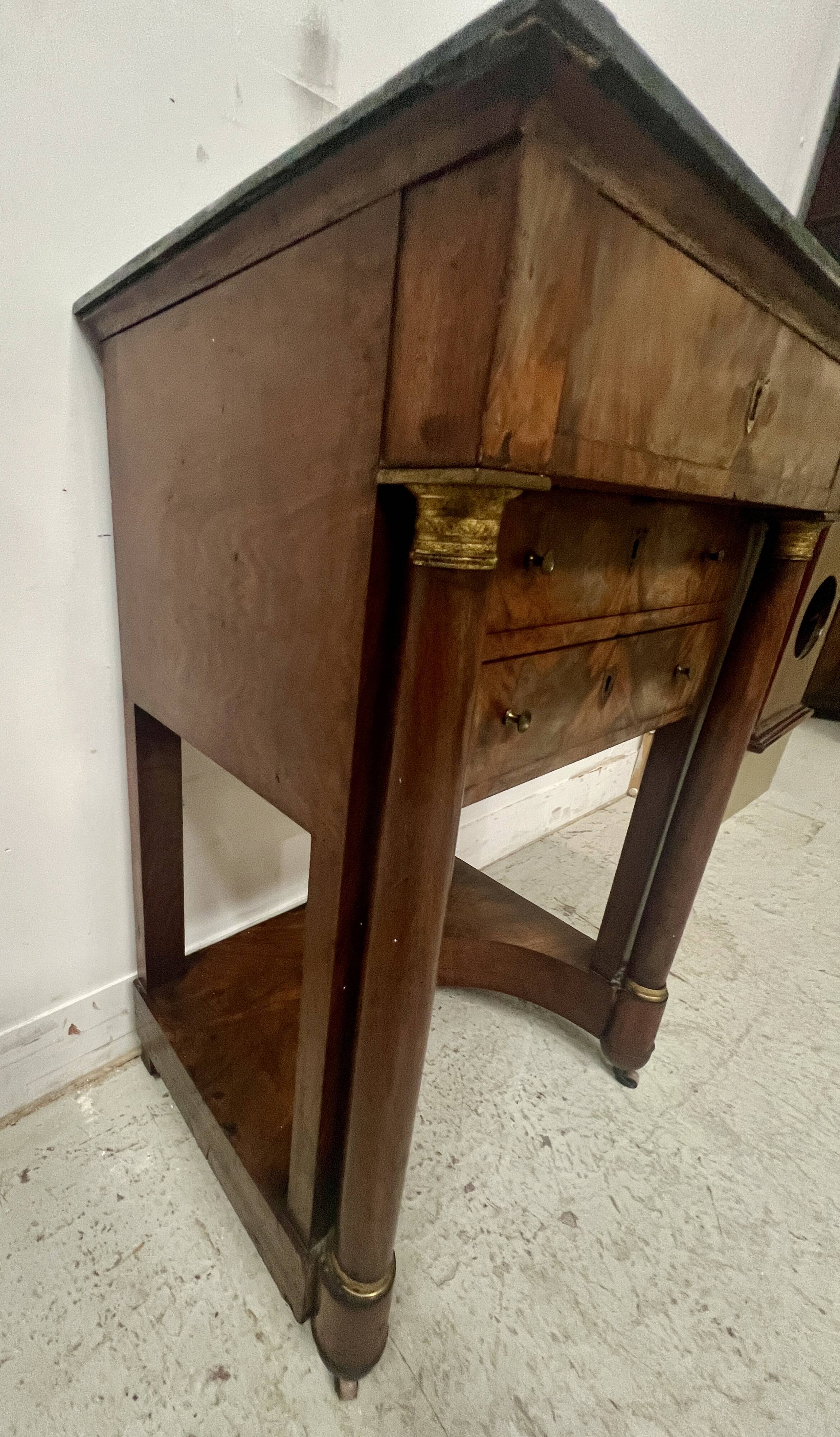 Empire period lady's dressing table in mahogany and veneer, 19th century