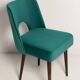 Chaise « shell » en velours crème et bois, Pologne, 1960s