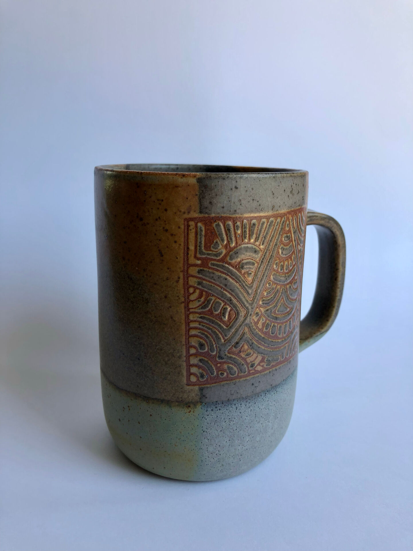 Tasse en grès fait main