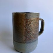 Tasse en grès fait main