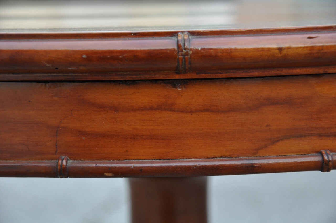 Wooden Roundtable 19th