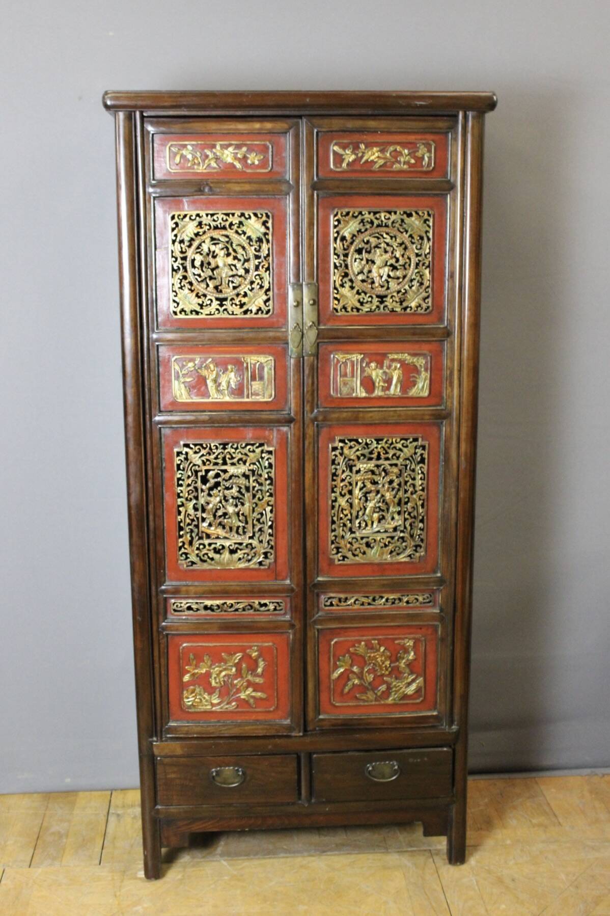 Chinese Cabinet in Red and Gold Lacquer
