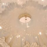 Opaline suspension