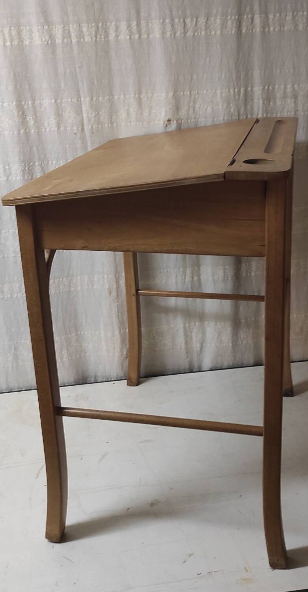 Bureau et chaise pour enfant en bois - mid. XXéme