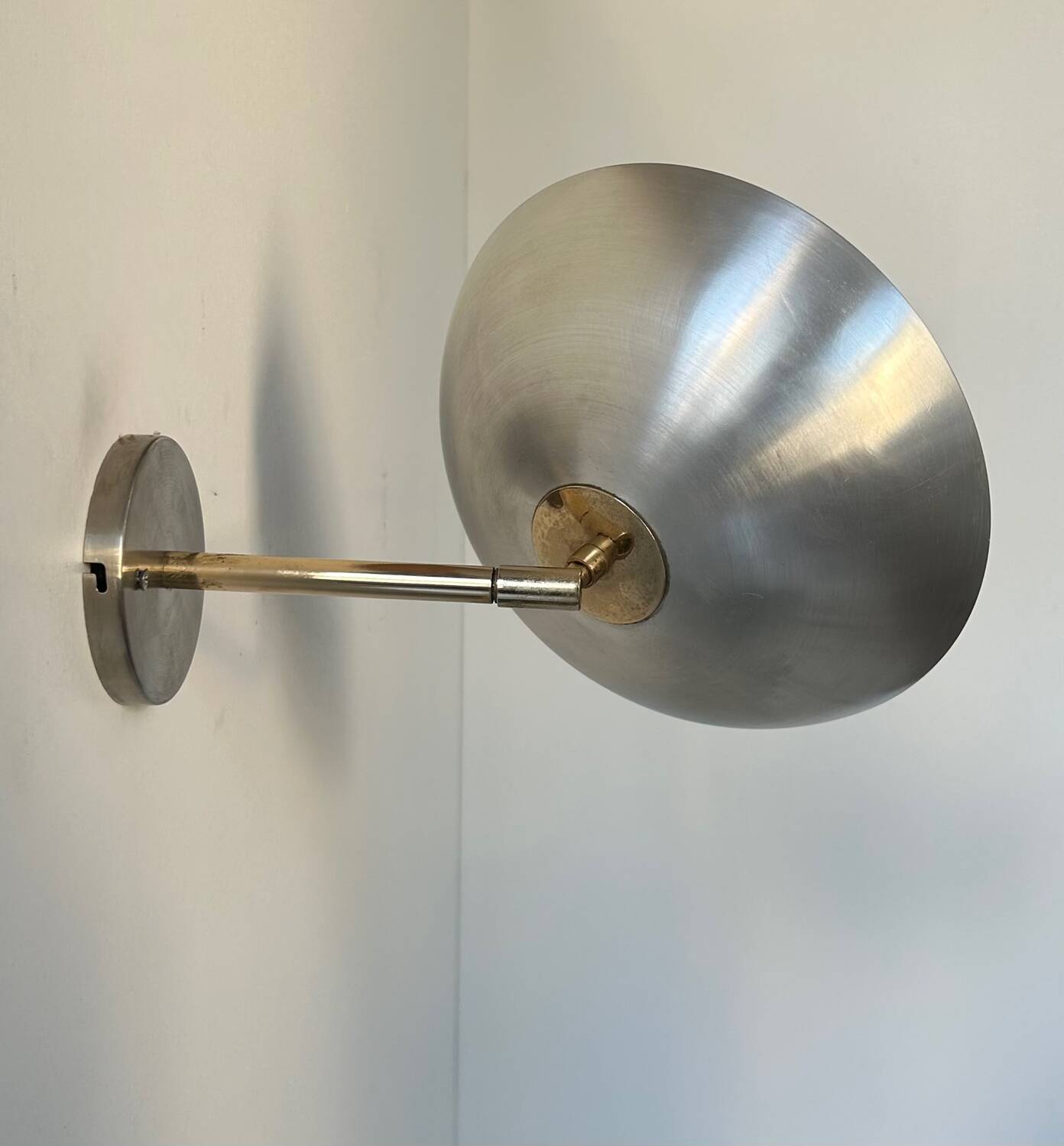 Vintage adjustable brushed metal and brass wall light, France 1970