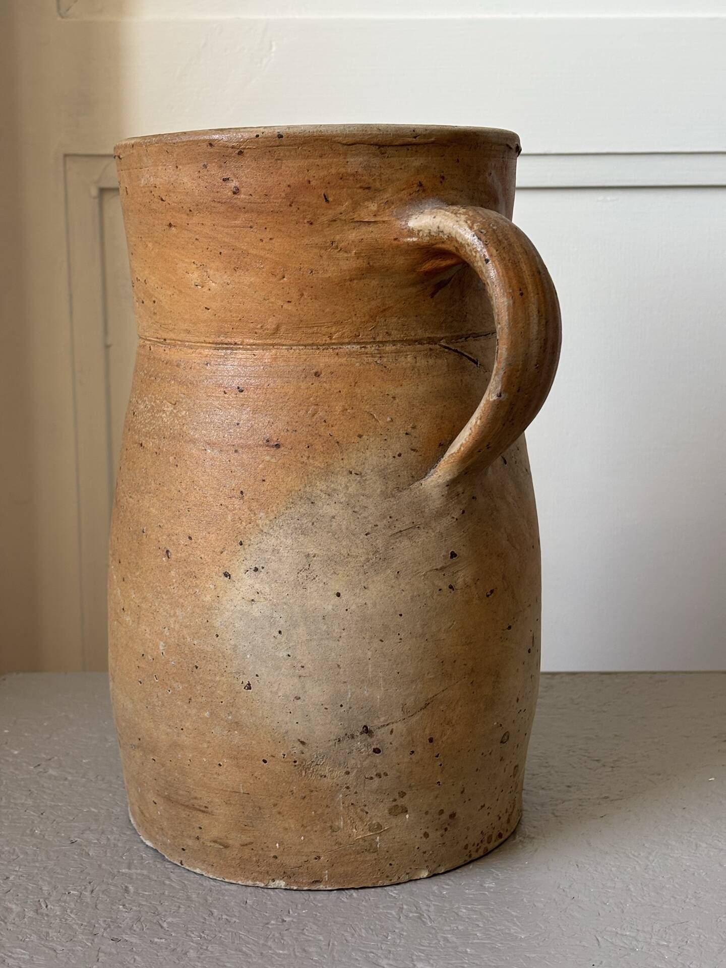 Pichet ancien en grès 