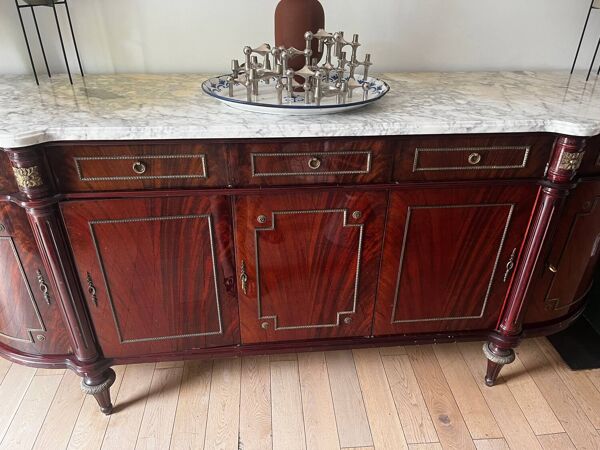 Meuble style chippendale