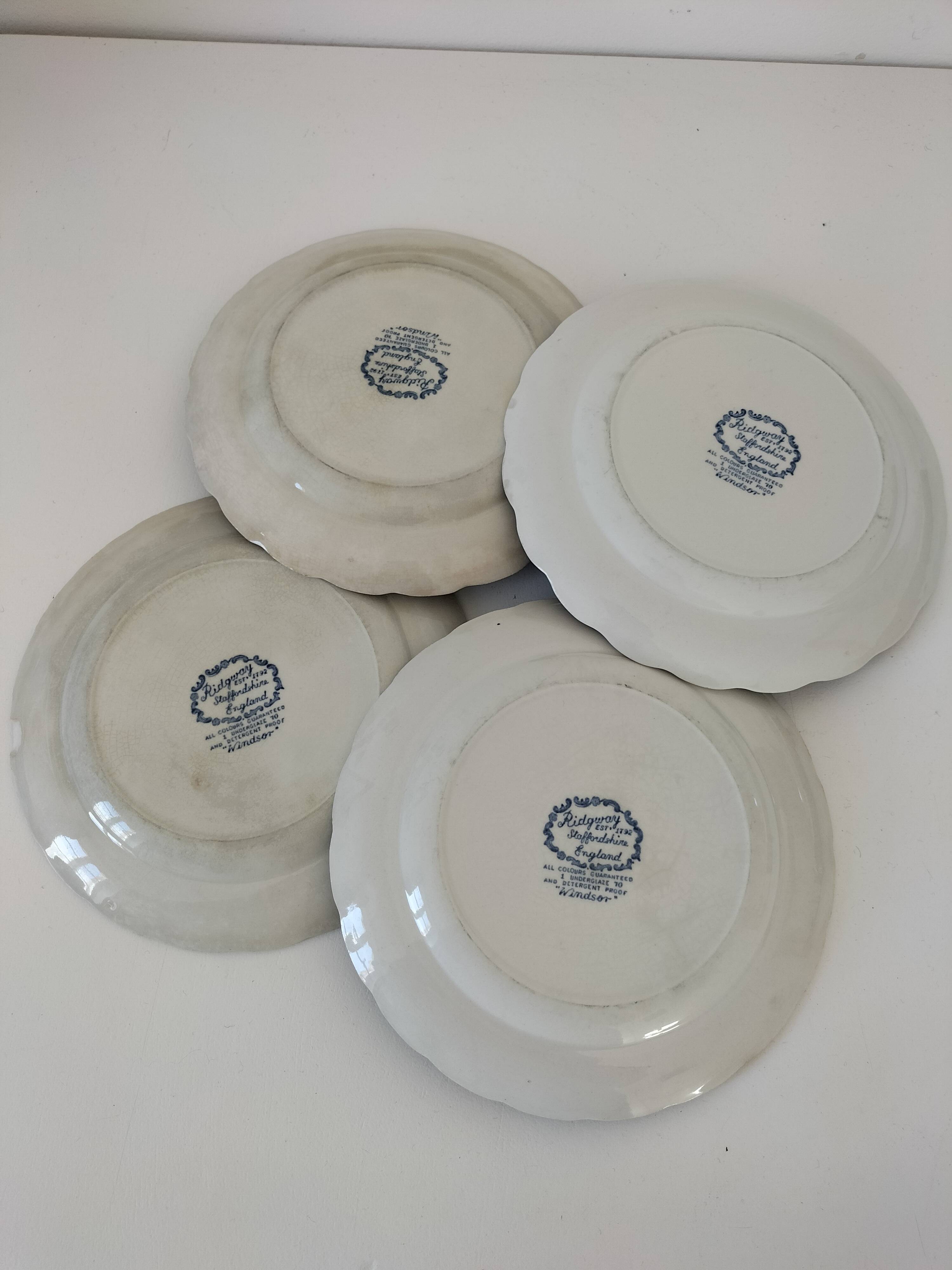 4 assiettes à dessert anglaises Ridgway Windsor bleues – Staffordshire