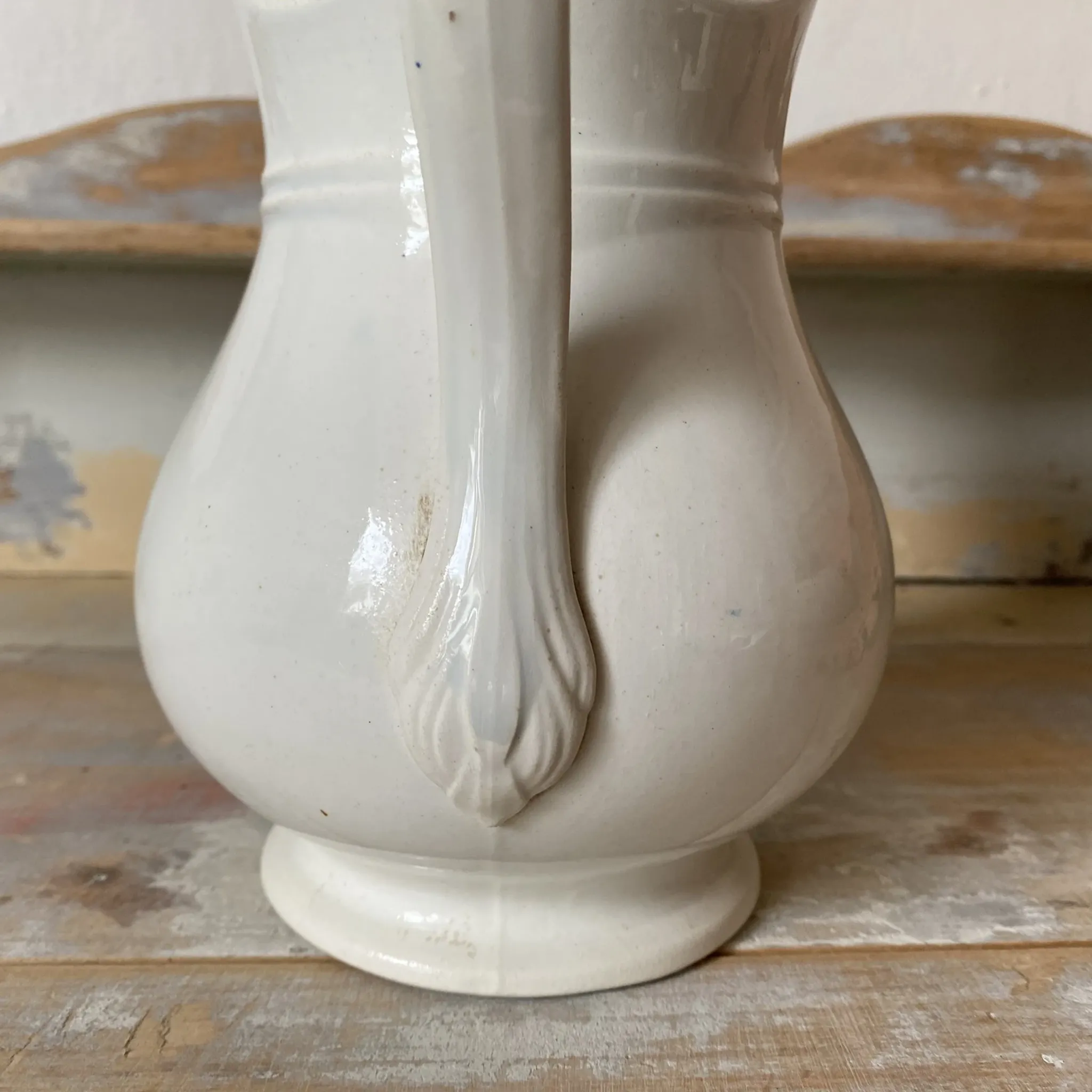 Old pitcher in ironstone Creil and Montereau Barluet (1876-1884)