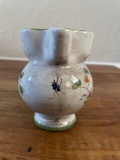 Milk pot