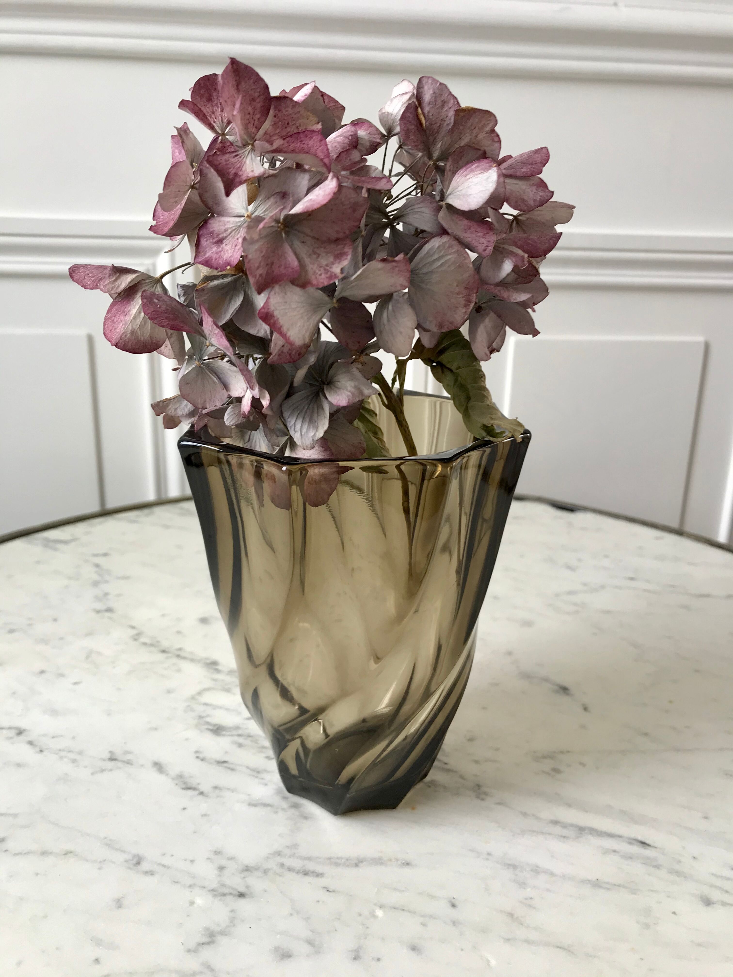 Smoked glass vase 70s