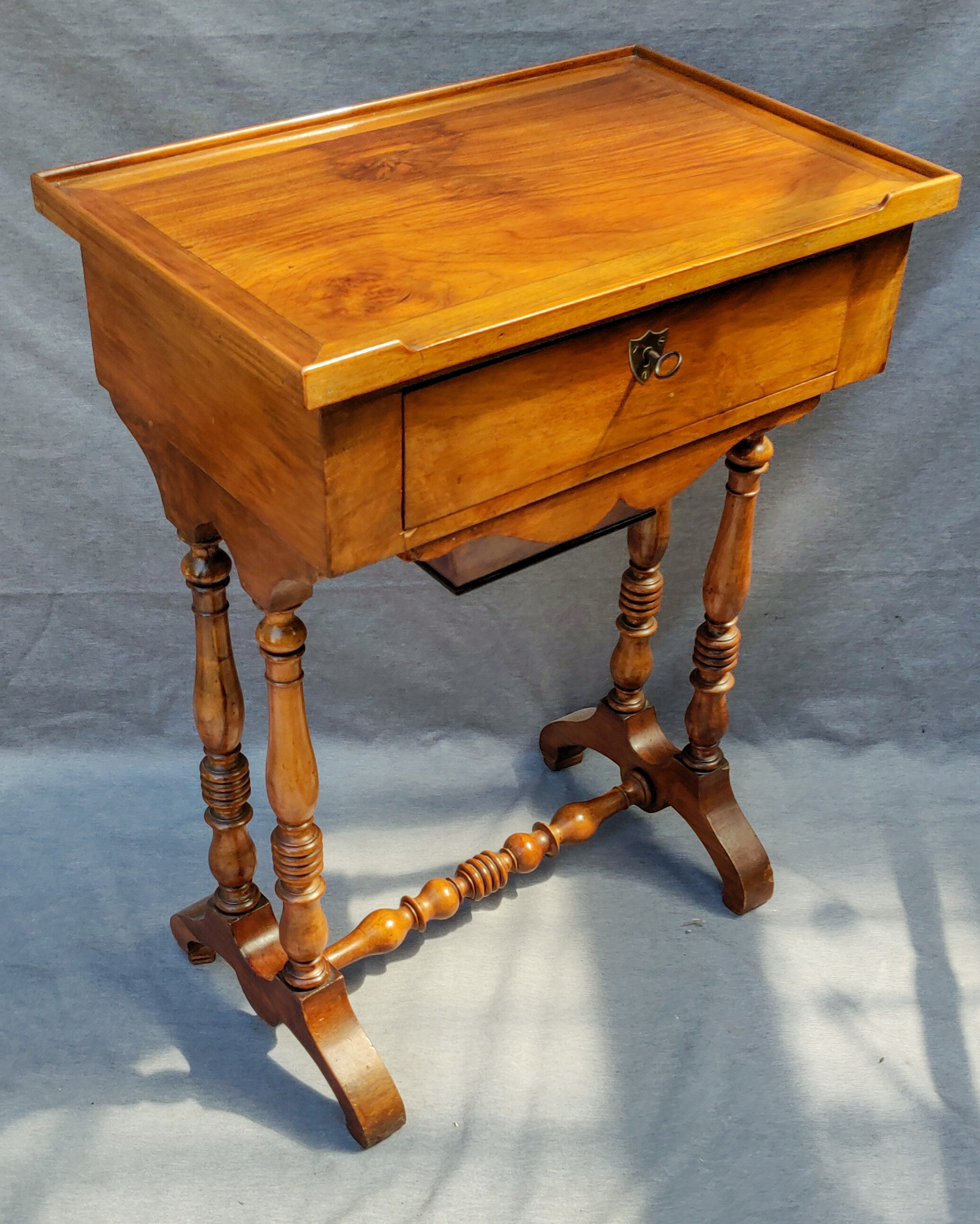 Worker Louis Philippe, 19th