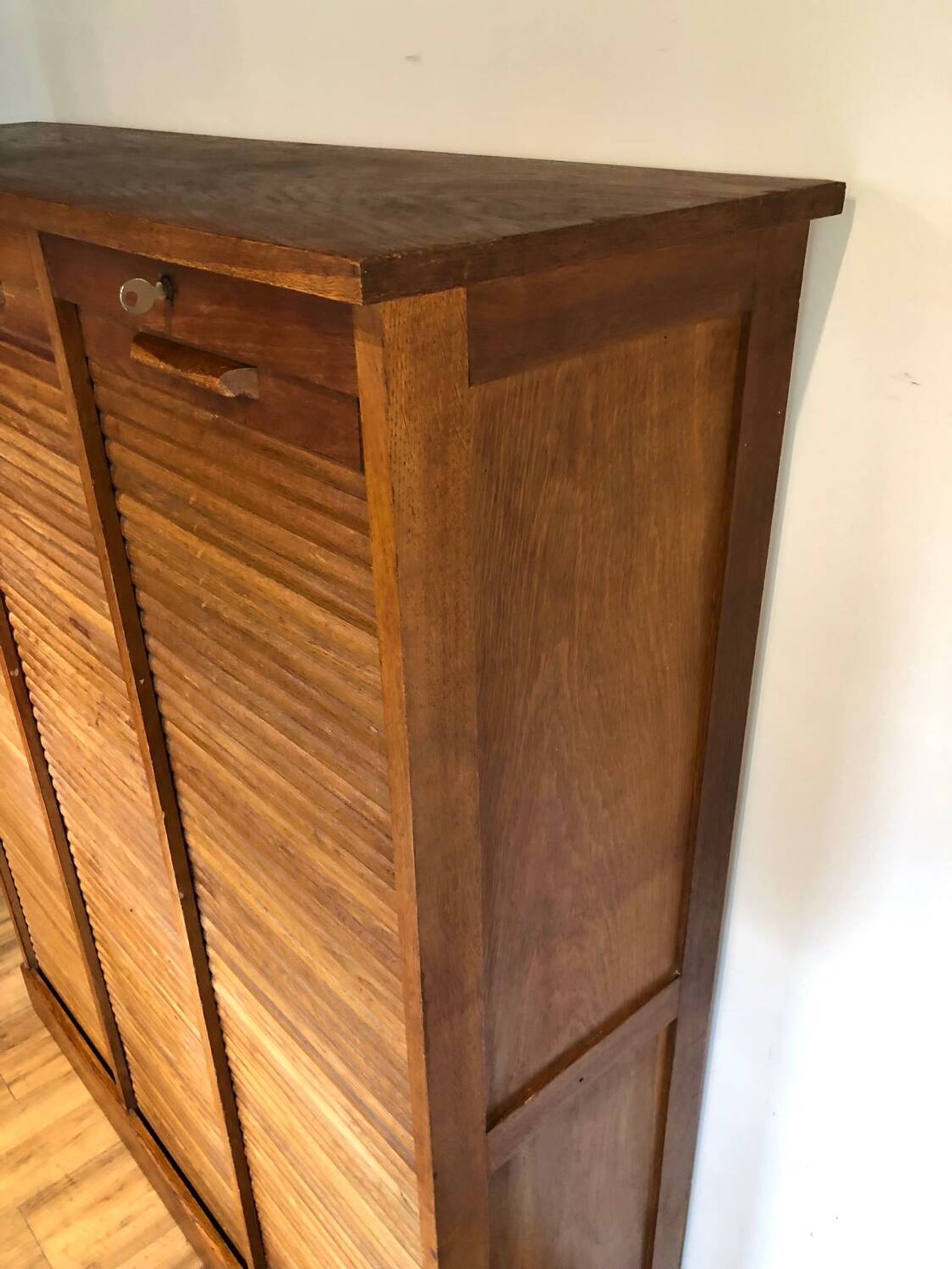 Triple curtain binder