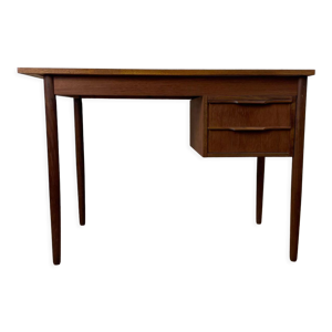bureau avec plateau asymétrique
