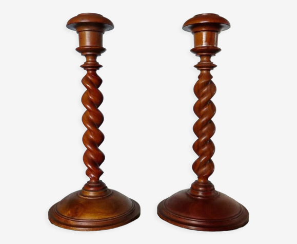 Paire de bougeoirs en bois tourné art deco