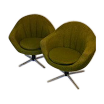 Paire de fauteuils hongrois pivotant