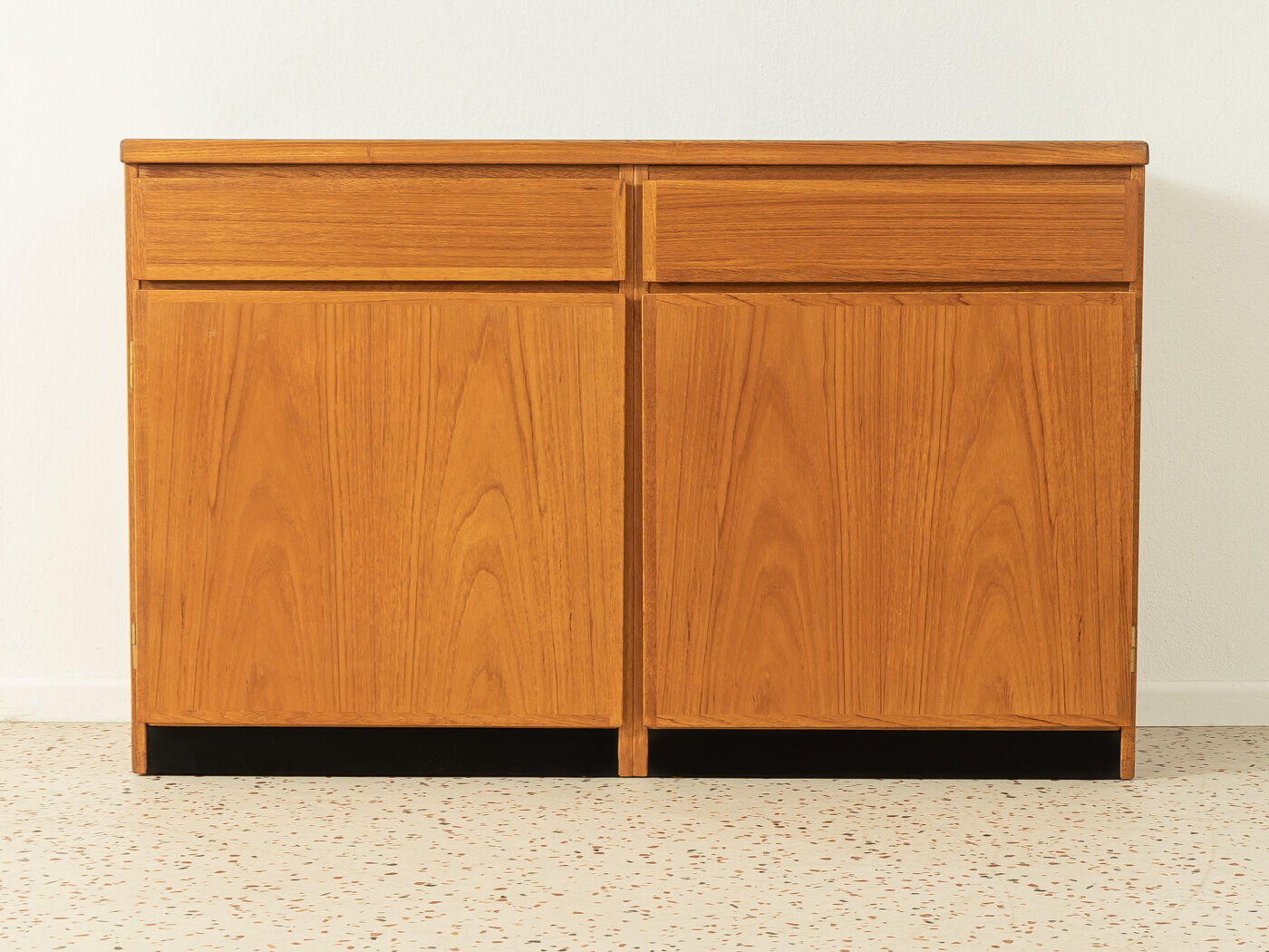 1960s Chest of Drawers, Omann Jun.