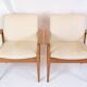 Ensemble de 2 chaises diplomates fabriquées en teck et en tissu de laine légère par Finn Juhl des années 1960