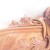 Pediment carved in walnut