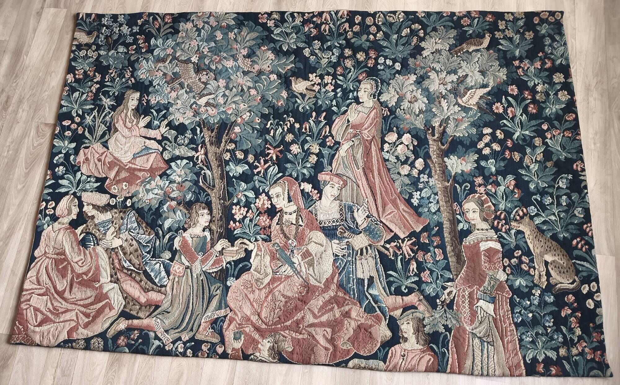 Large wall tapestry "Galant Feast" - Medieval Style / Jean Laurent (1)
